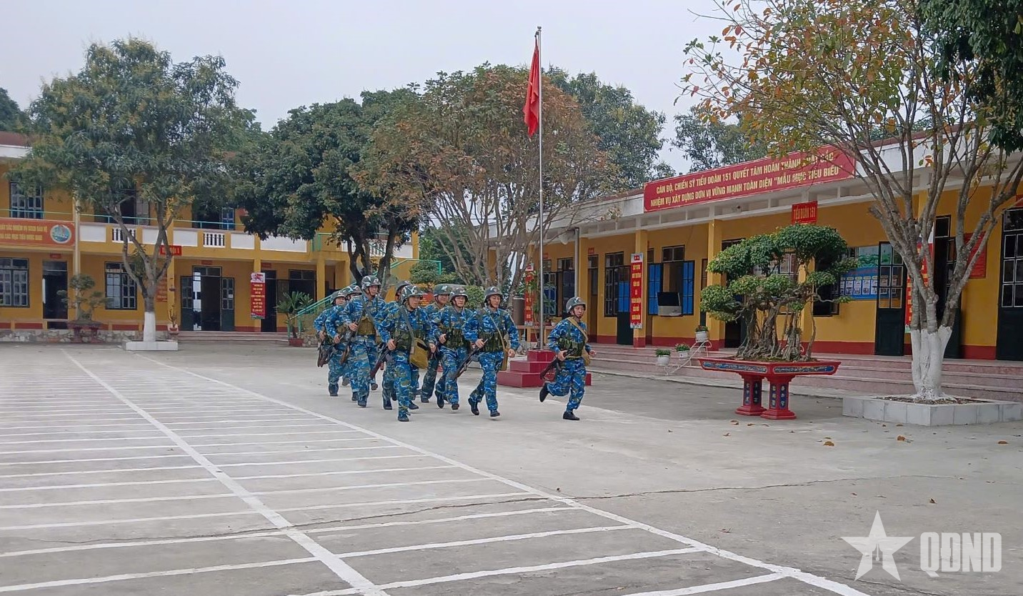 Bộ đội tên lửa phòng không: Sôi nổi huấn luyện ngay từ ngày đầu